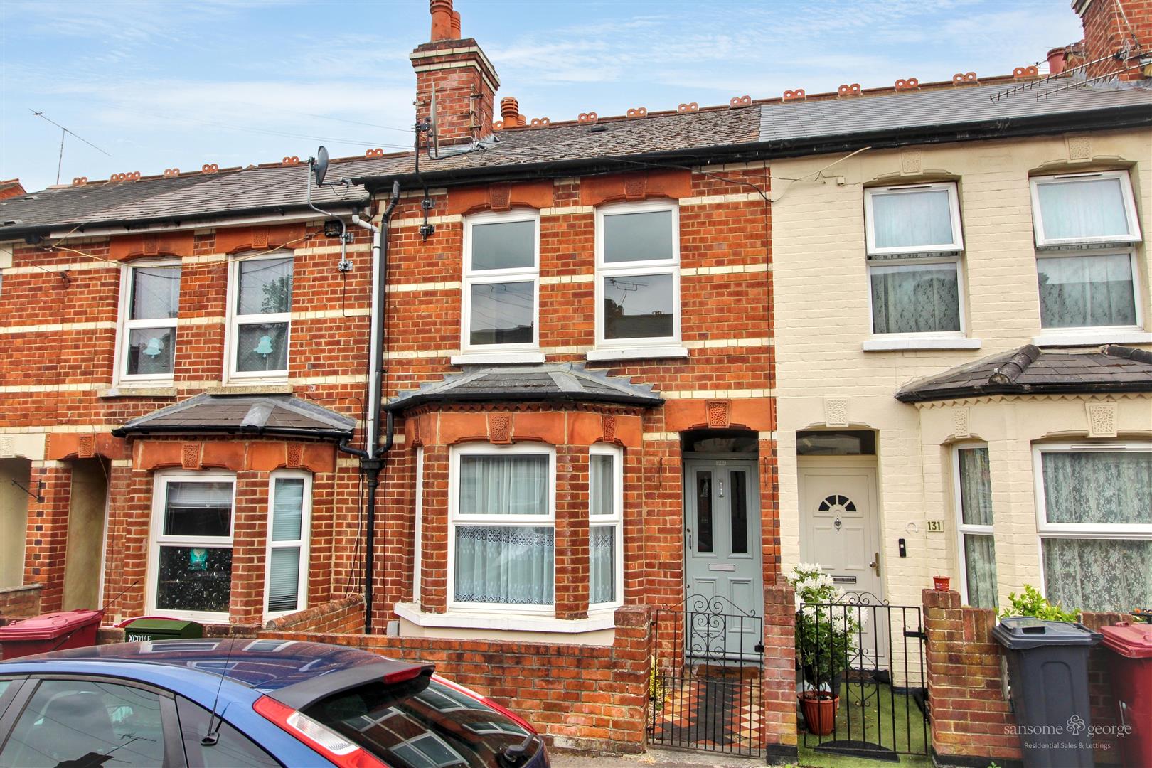 3 bed property in Belmont Road, Reading